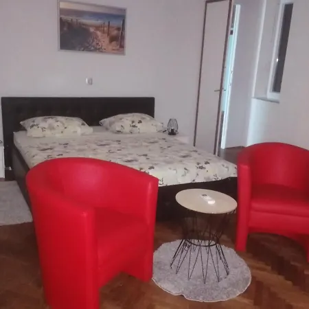 Pelda Apartment, Sea View, Parking, Pet Friendly Apartman