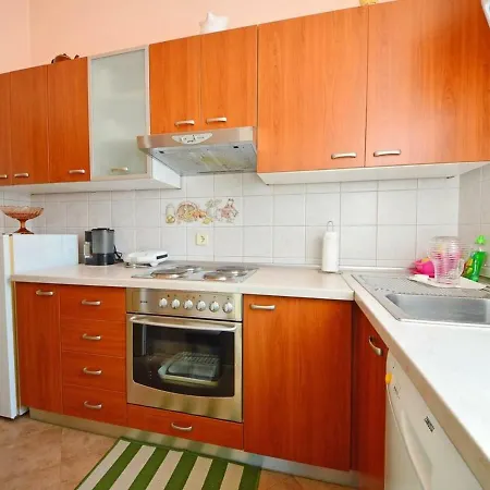 Pelda Apartment, Sea View, Parking, Pet Friendly アパート オパティヤ