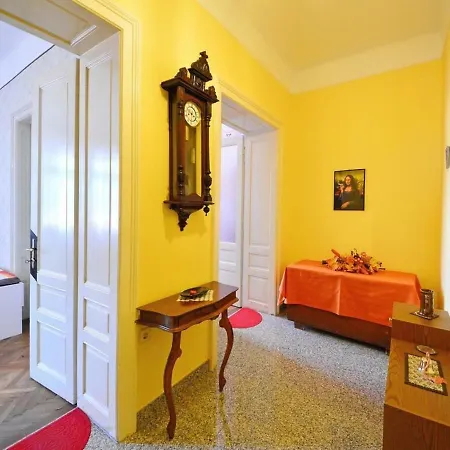 アパート Pelda Apartment, Sea View, Parking, Pet Friendly オパティヤ