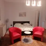 Pelda Apartment, Sea View, Parking, Pet Friendly Apartment