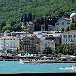 Pelda Apartment, Sea View, Parking, Pet Friendly Apartment