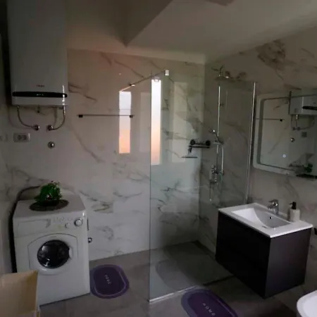 Pelda Apartment, Sea View, Parking, Pet Friendly *