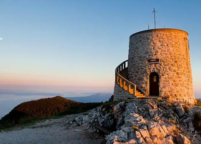 Pelda Apartment, Sea View, Parking, Pet Friendly Apartman *