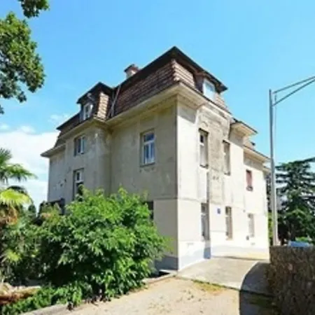 Pelda Apartment, Sea View, Parking, Pet Friendly شقة